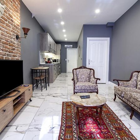 Amazin Apartment Istanbul Exterior photo